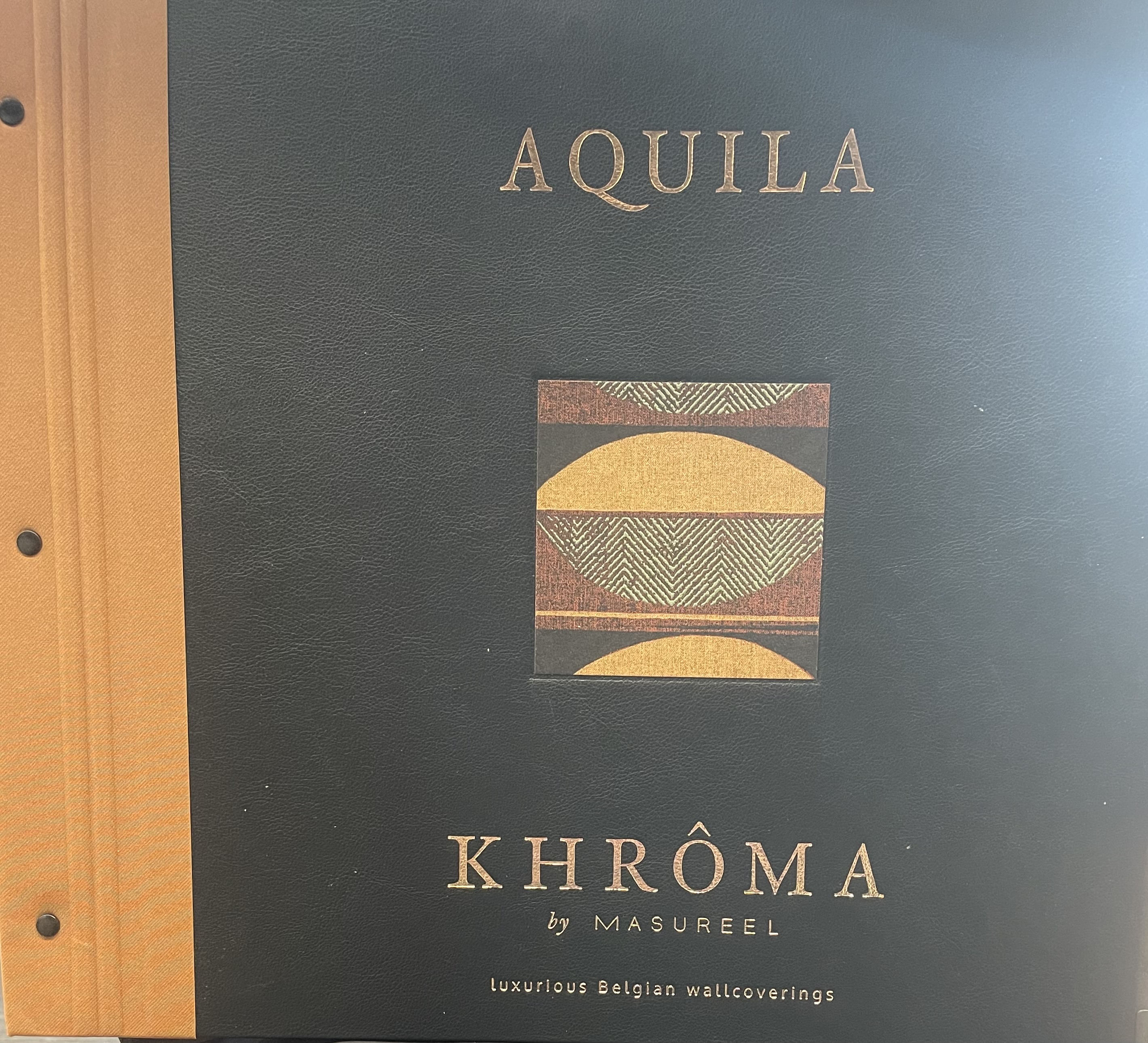 Muster - AQUILA - Khroma by Masureel